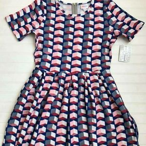 Amelia Lularoe